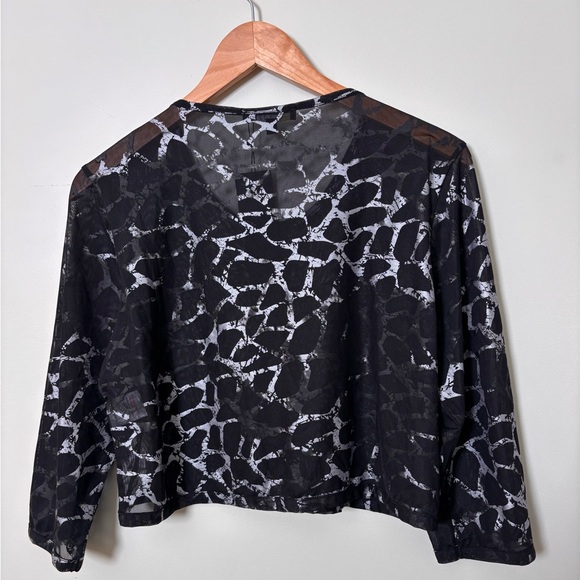 NWT Kozan Black Silver Mesh Sheer Cardigan Crop Top button up - Picture 2 of 4